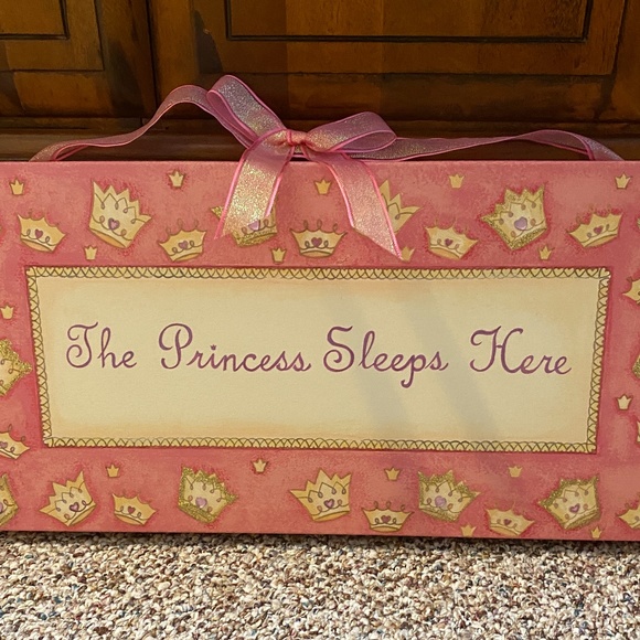 Colleen Karis Designs Wall Art: "The Princess Sleeps Here" - Picture 6 of 11